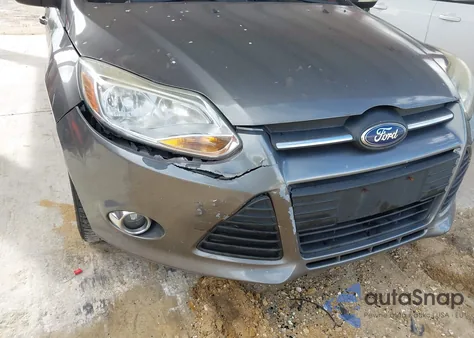 2014 Ford Focus Se из США, поврежденный, VIN 1FADP3K21EL444240